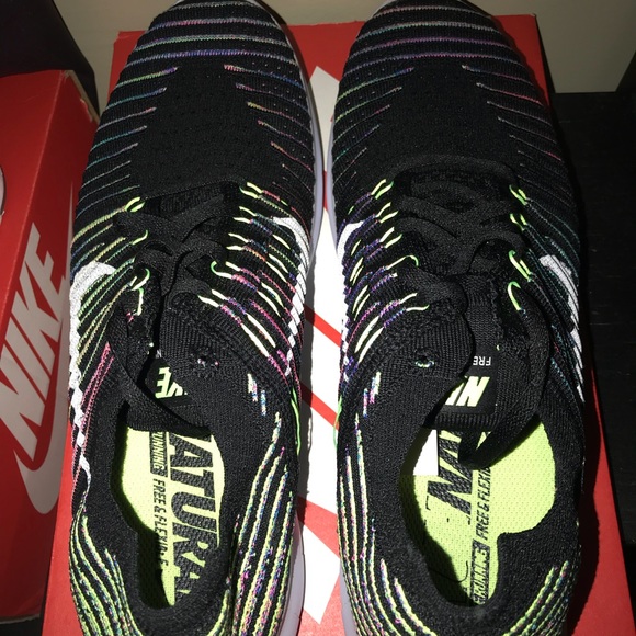 Men’s (12) Nike Free - Picture 3 of 5